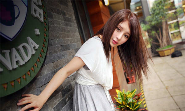易门想找一个女性生孩子给报酬-｛找个女人生孩子多少钱｝